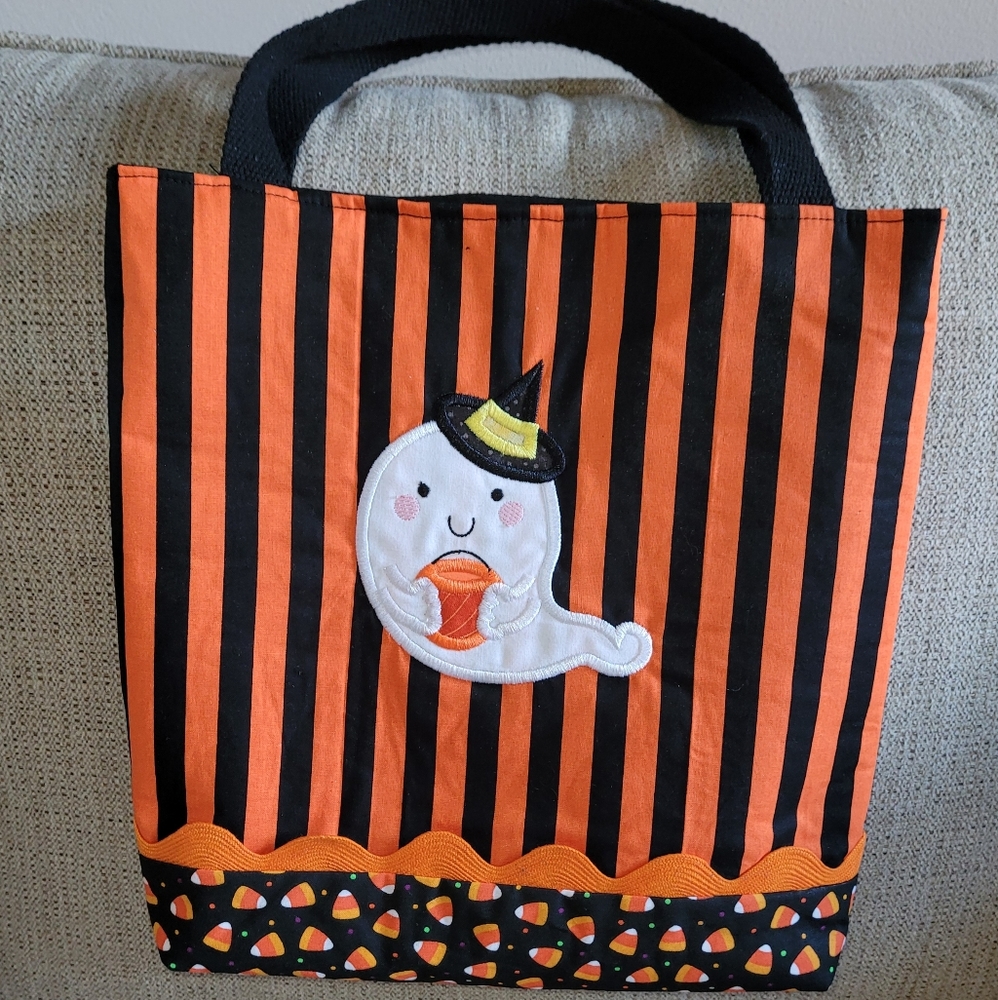 Halloween Trick or Treat Bag. Personalization available.